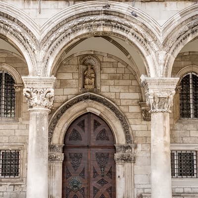 Le Palais des recteurs
