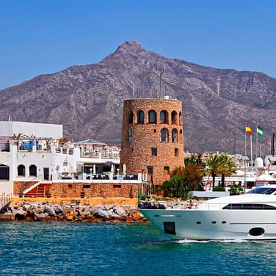 Le marché aux puces de Puerto Banus