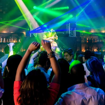 Le Club Sala Cosmos