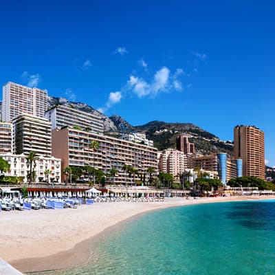 La plage du Larvotto