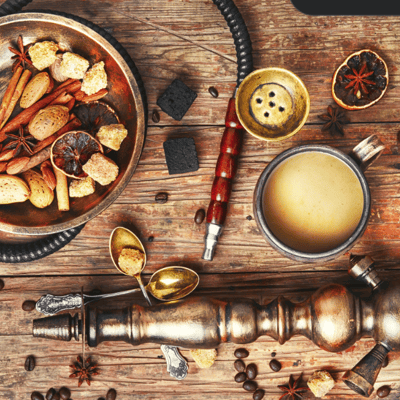 Chiller au café Shisha