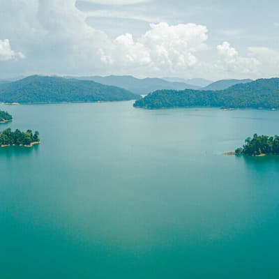 Le lac Kenyir