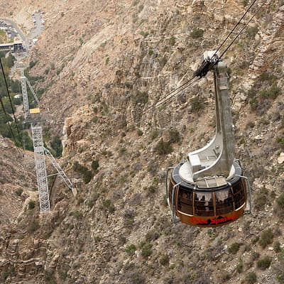 Emprunter le Palm Springs Aerial Tramway