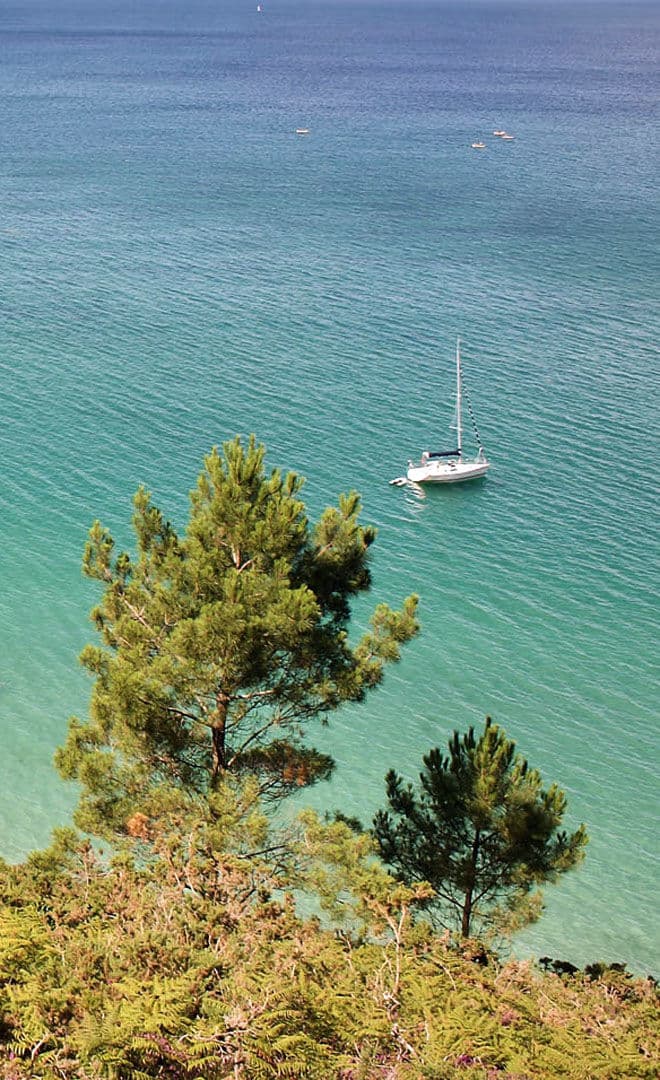 L’île de Quéménès