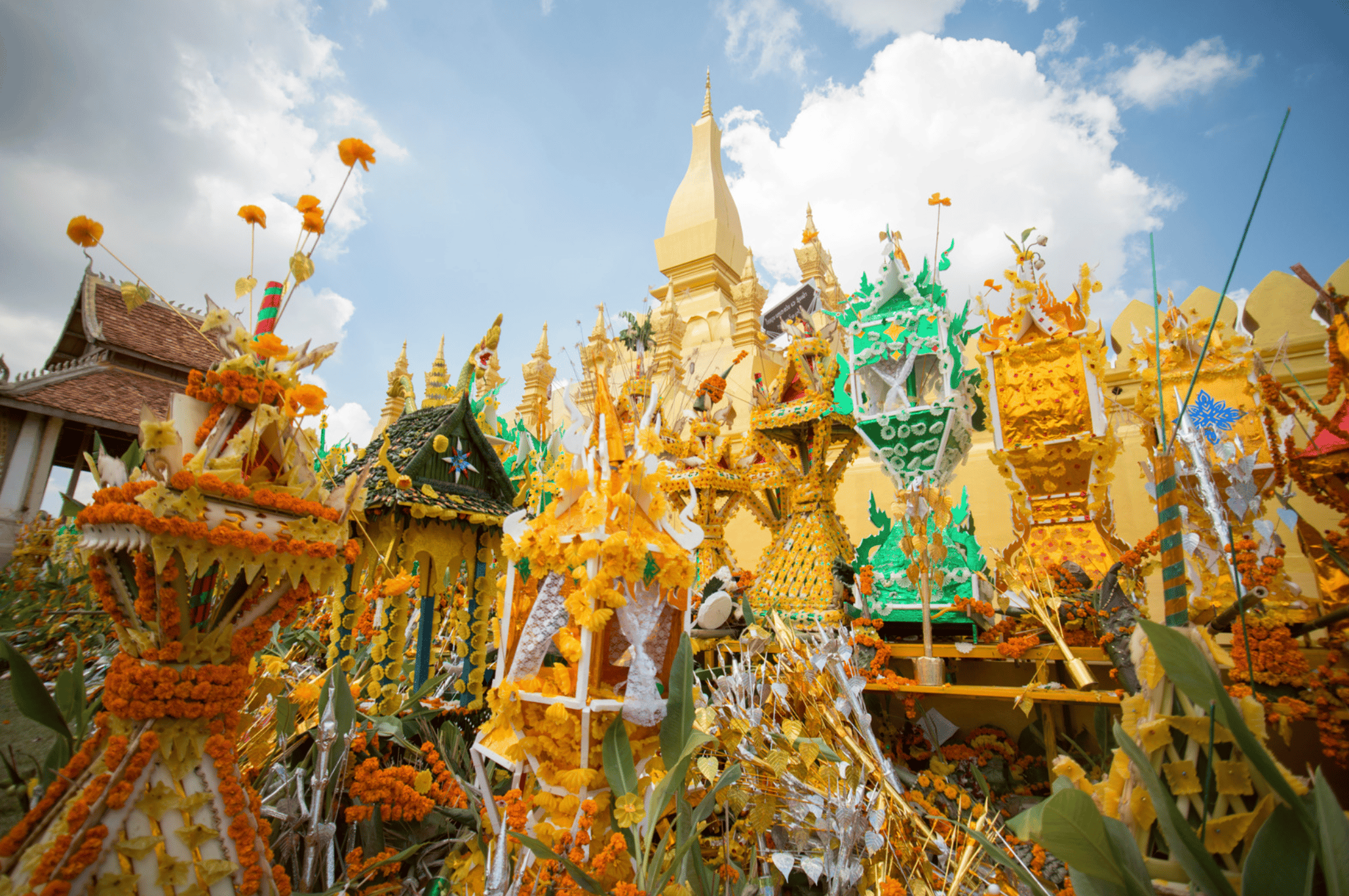 Le Pha That Luang Festival