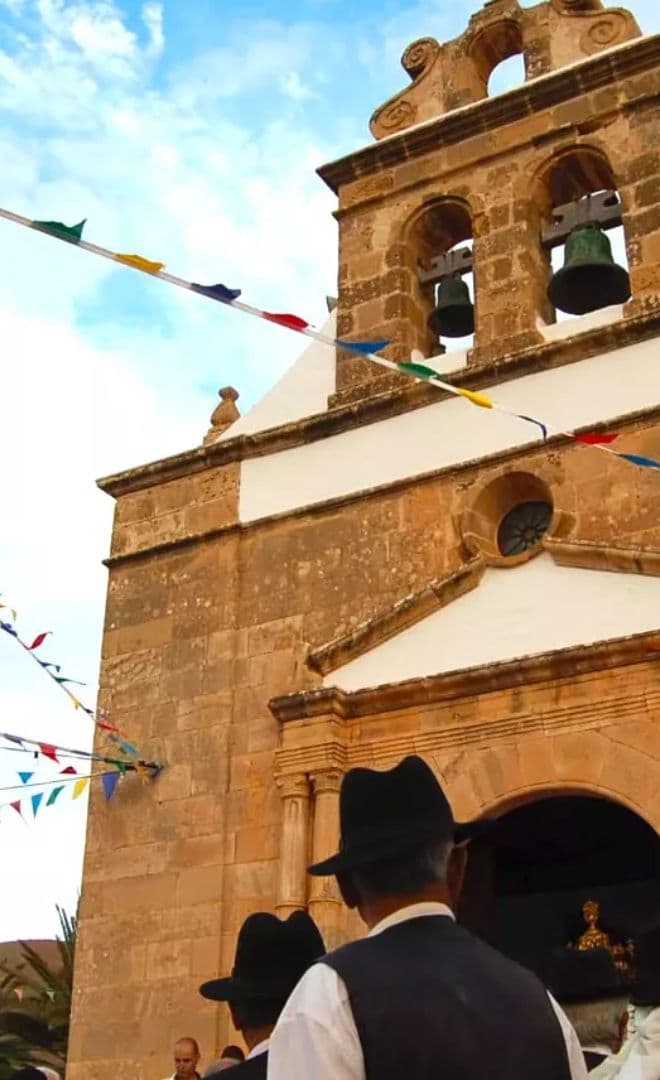 La fête de la Virgen de la Peña