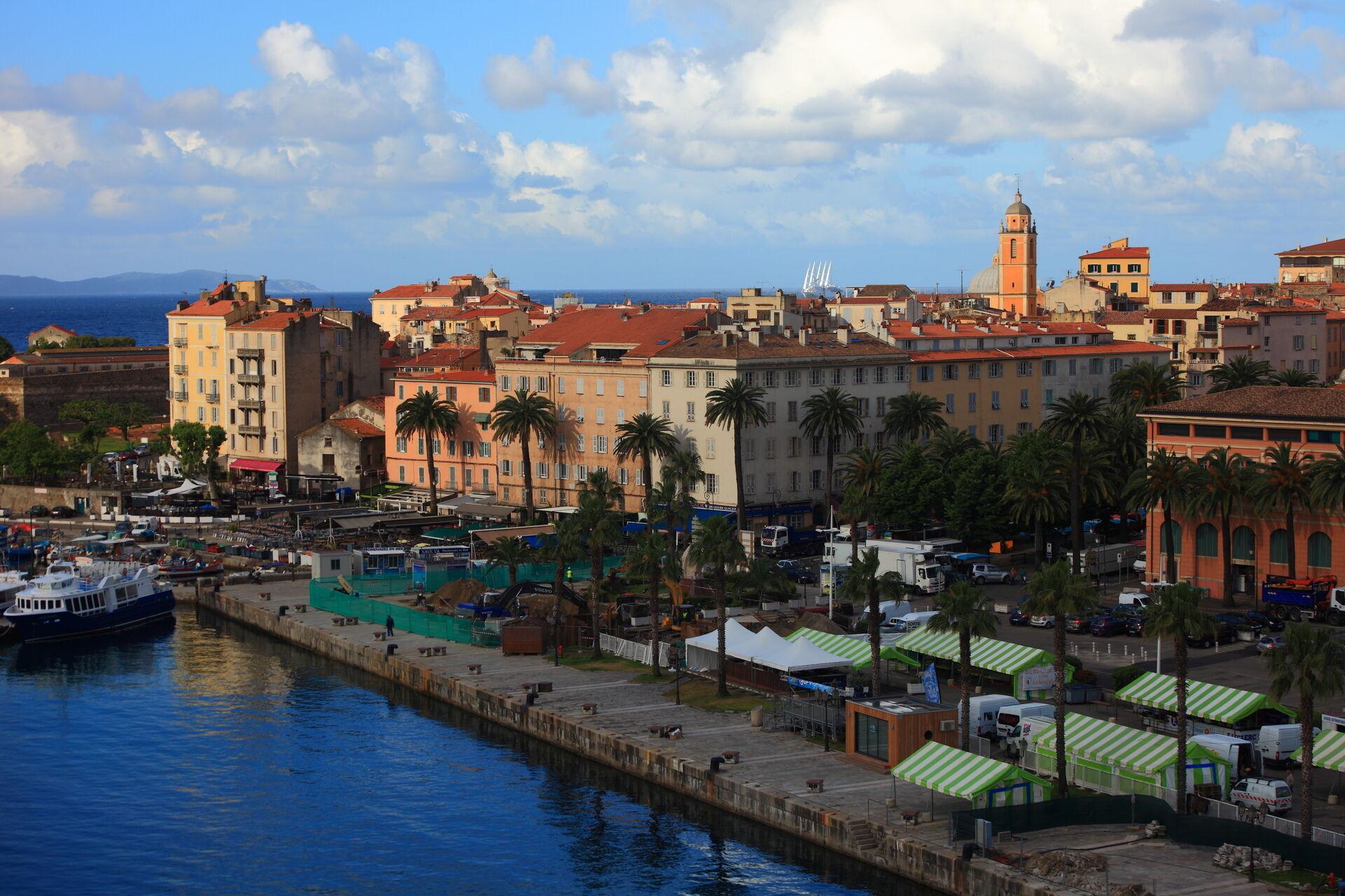Découvrir: Ajaccio
