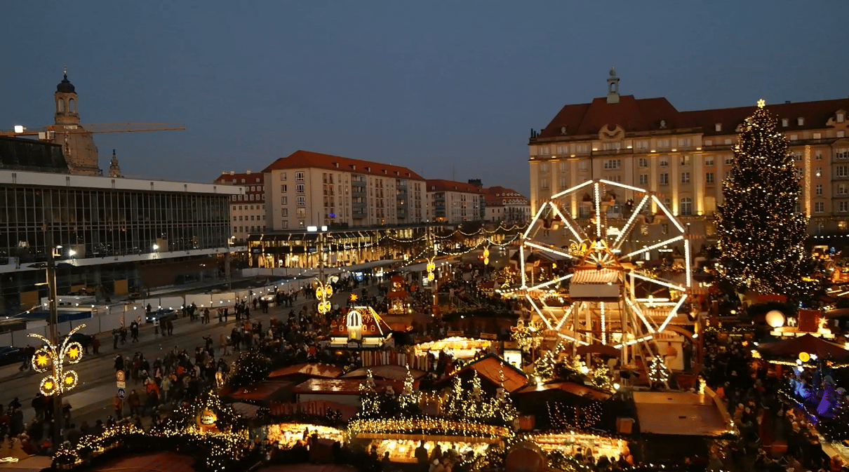 Les évènements à ne pas manquer : Striezelmarkt (Marché de Noël)