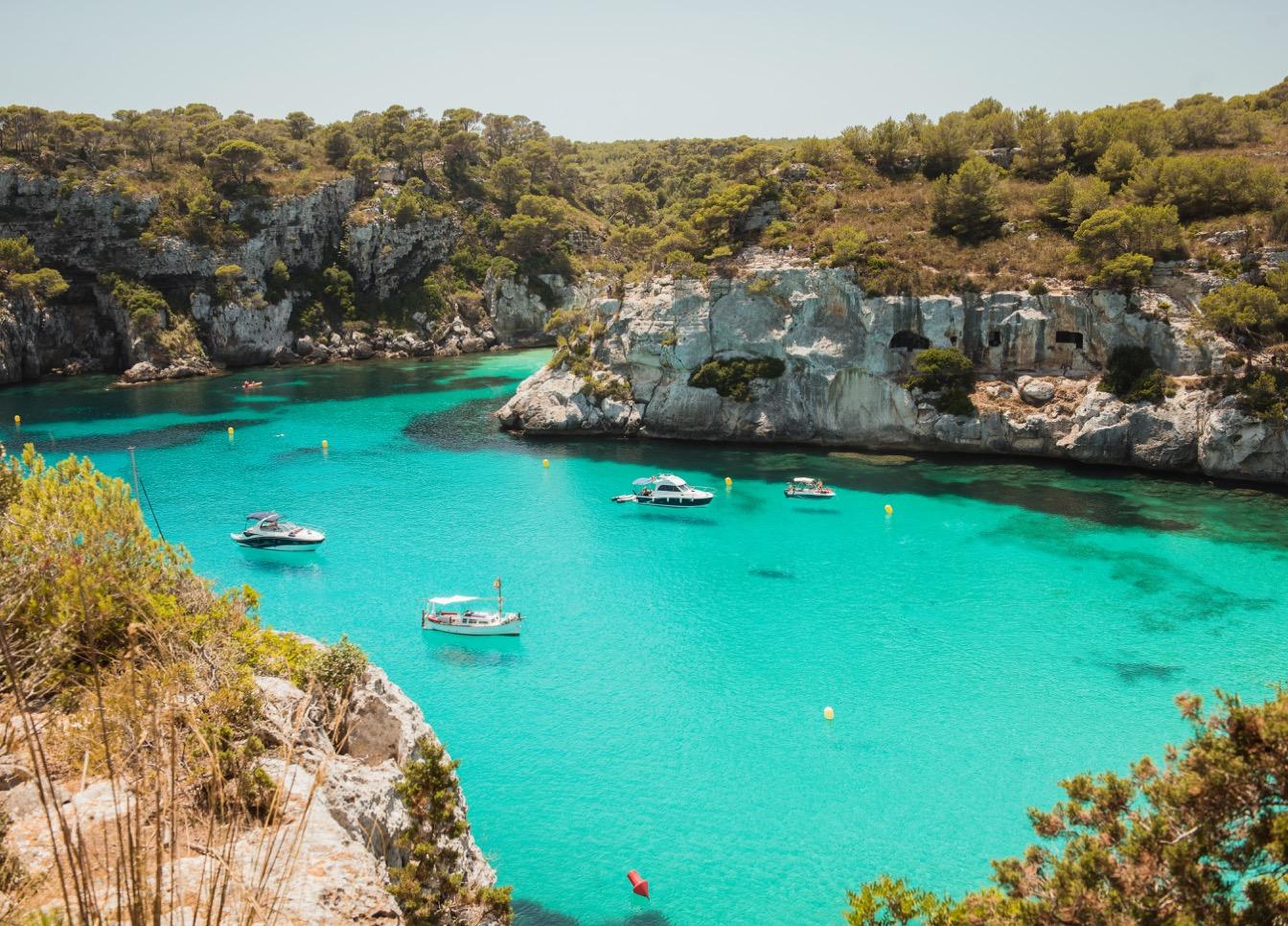choisir adult only baleares envies