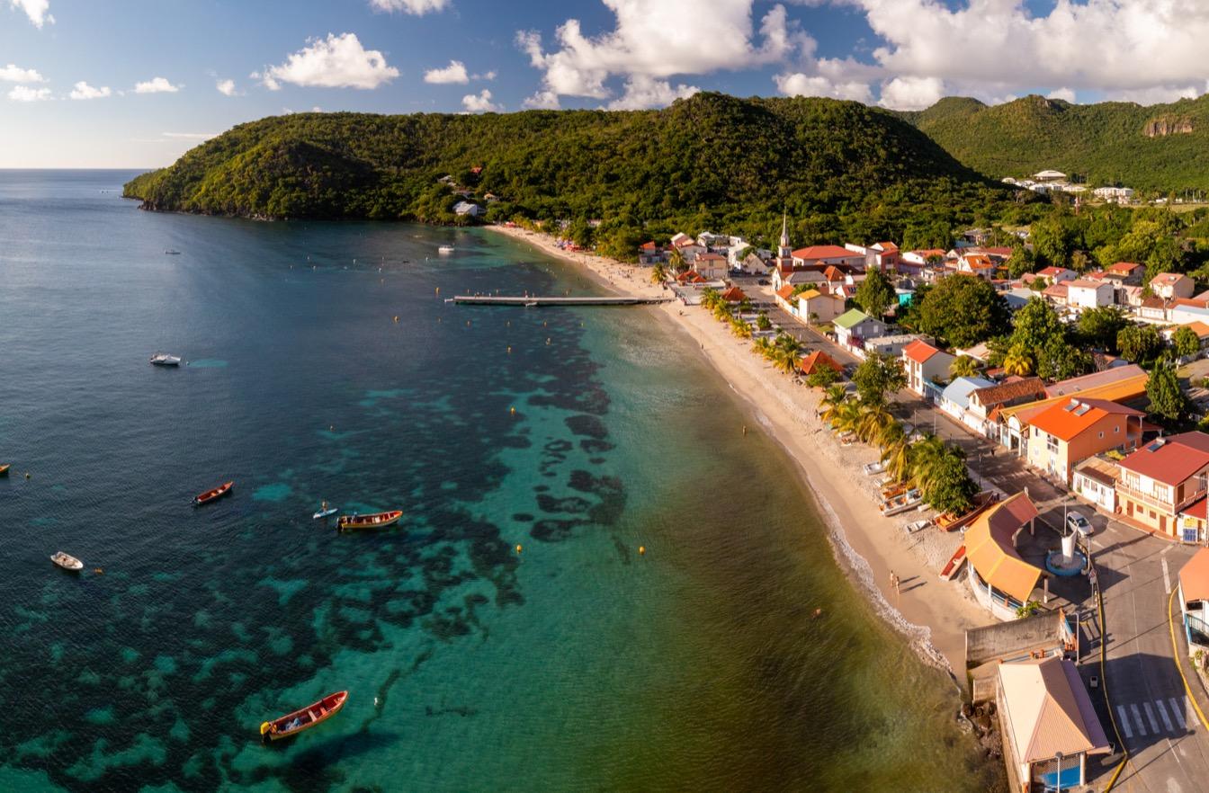 merveilles-cote-caraibe-mer-calme-vue