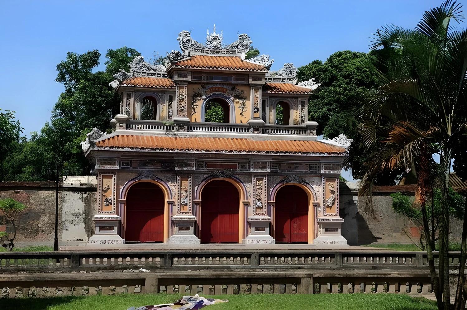 Architecture traditionnelle vietnamienne à Hué lors du Circuit Privé Le Vietnam en liberté