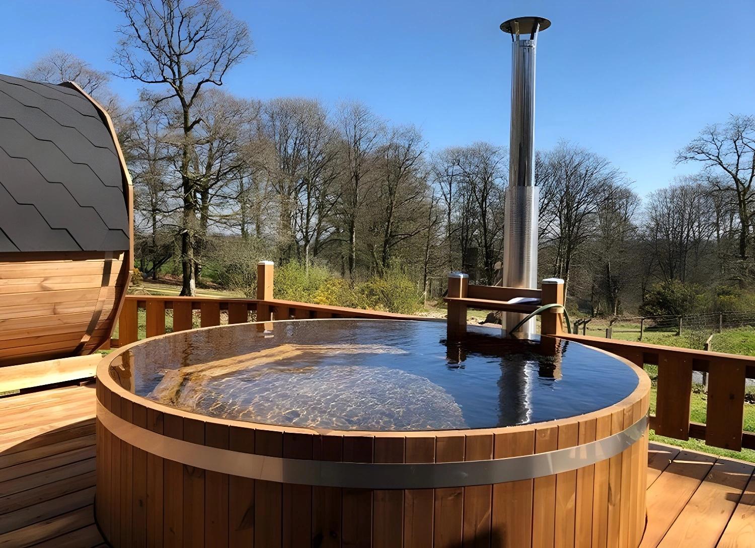 Bain nordique en bois à L'Etape en Forêt.
