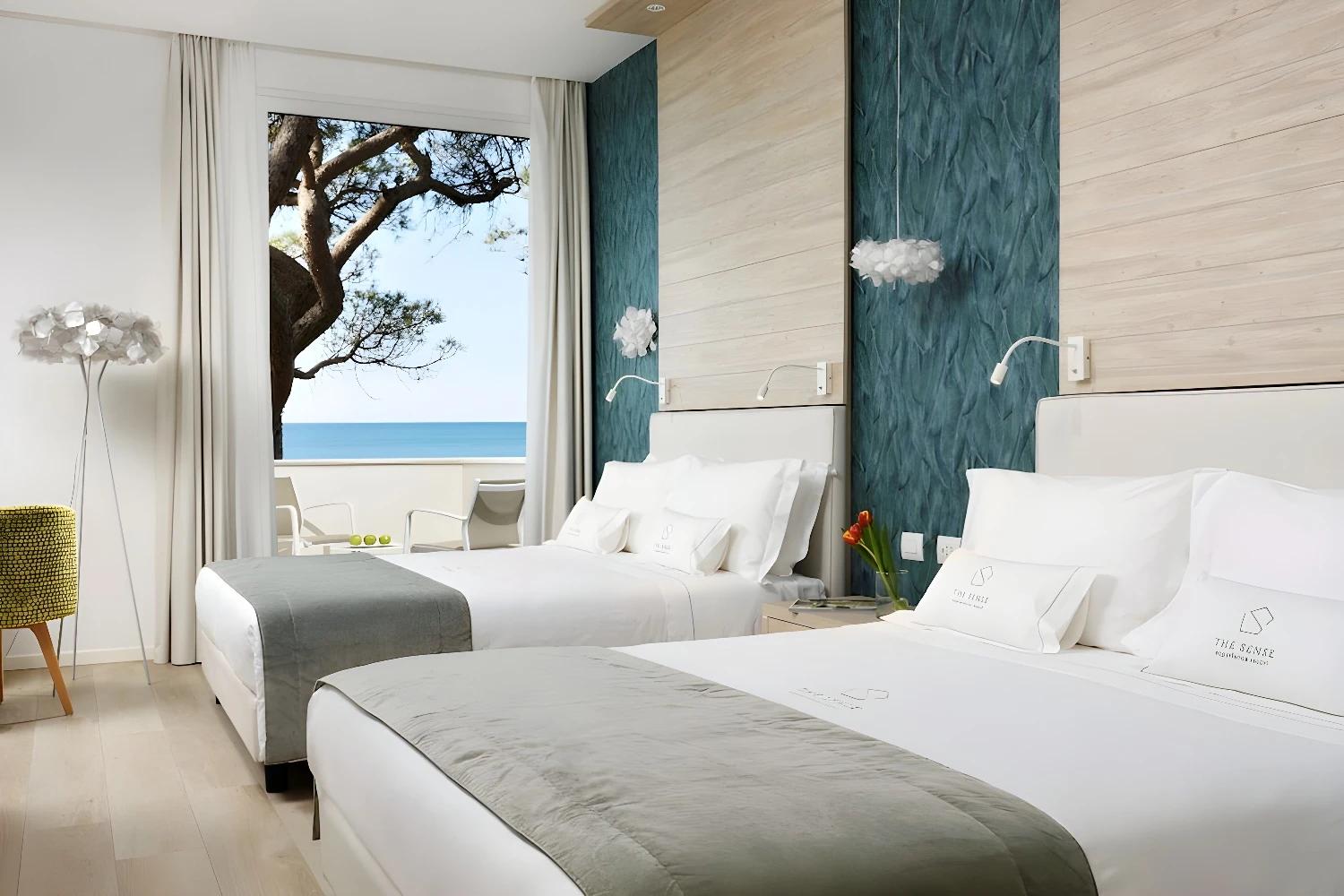 Chambre double avec vue sur la mer au The Sense Experience Resort