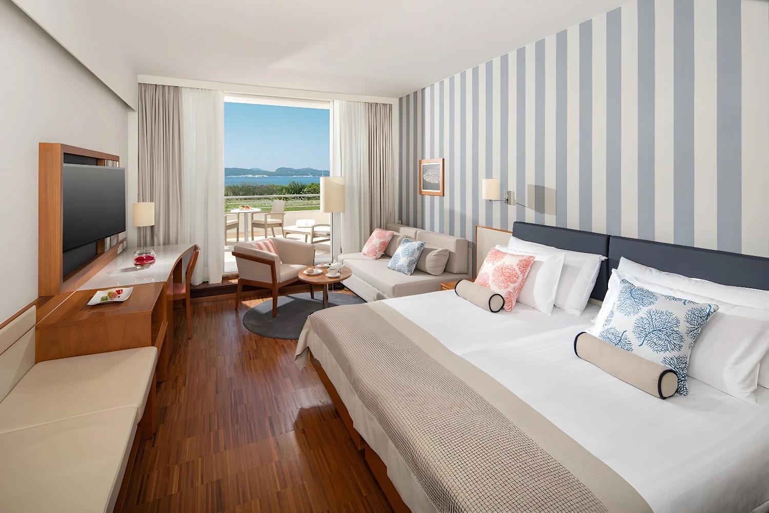 Chambre élégante avec vue sur la mer au Valamar Collection Dubrovnik President.