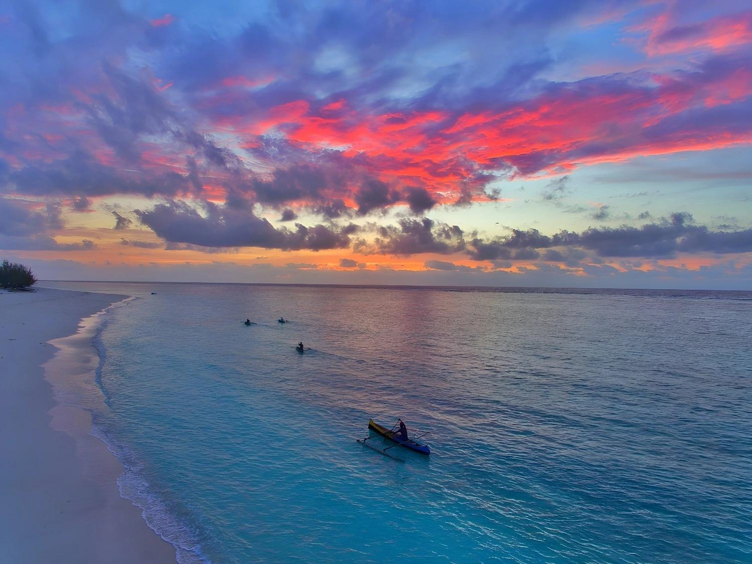 Coucher de soleil spectaculaire à Ankasy Lodge