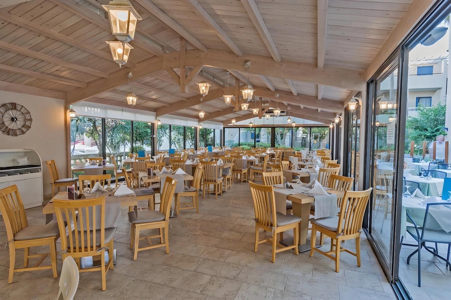 Restaurant lumineux du Sentido Pearl Beach