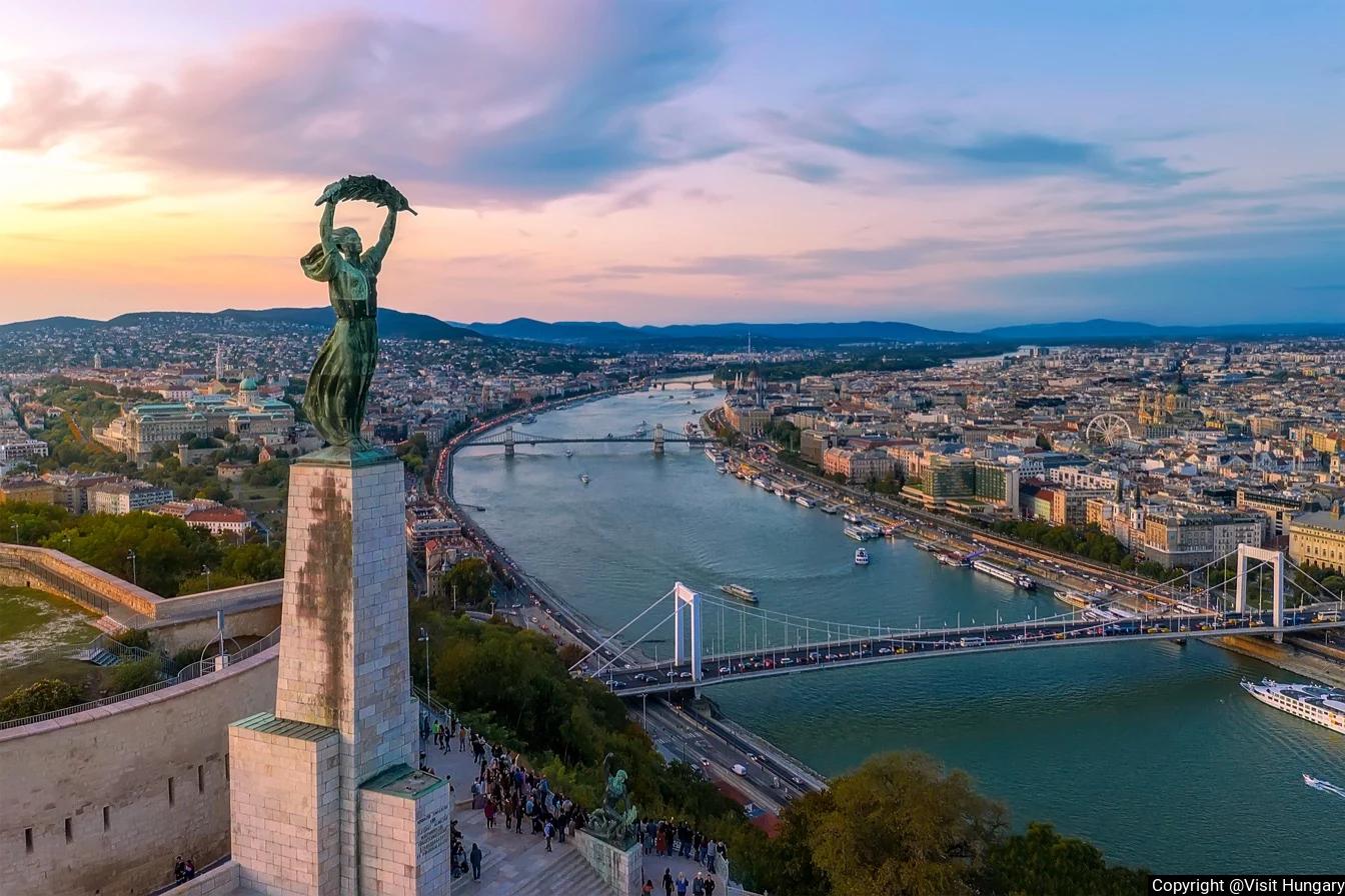 budapest enfants capitale hongroise