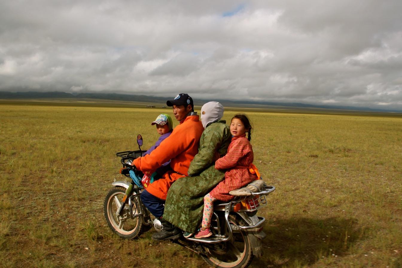immersion-authentique-vivre-nomade-mongol