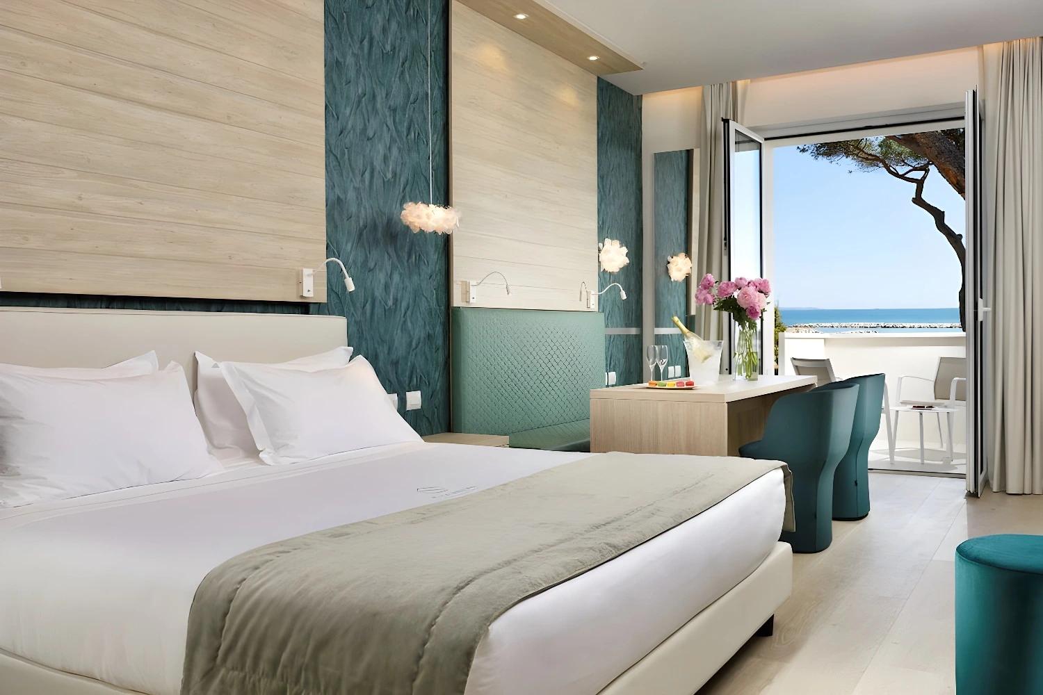 Resort secret en Toscane : luxe, nature et plage privée