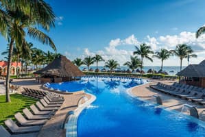 Ocean Coral & Turquesa Beach Resort