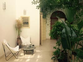 Riad 144