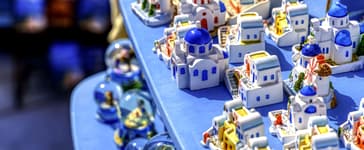 Faire du shopping à Santorin