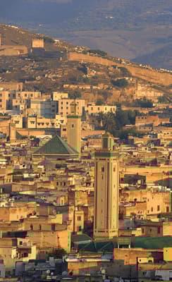 Fès