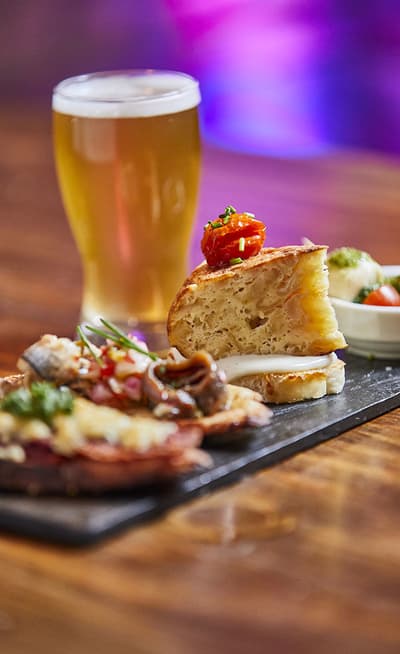 Une bière et des tapas