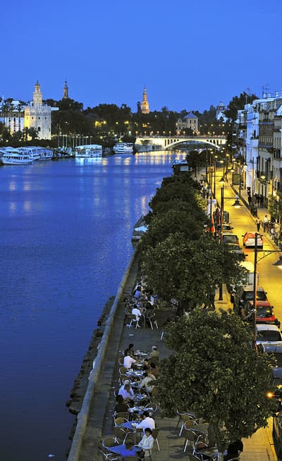 La Calle Betis