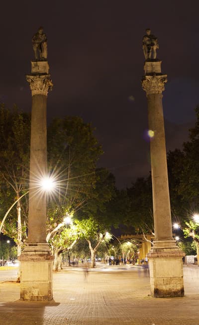 La place Alameda de Hercules