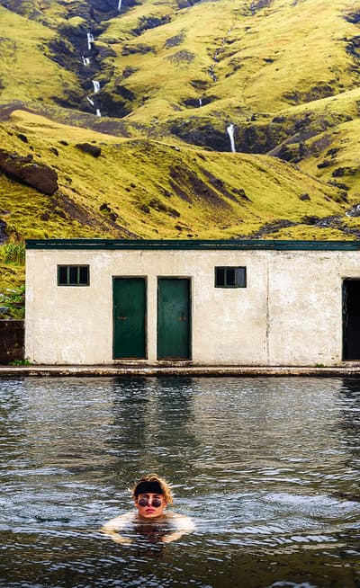 La piscine naturelle de Seljavallalaug