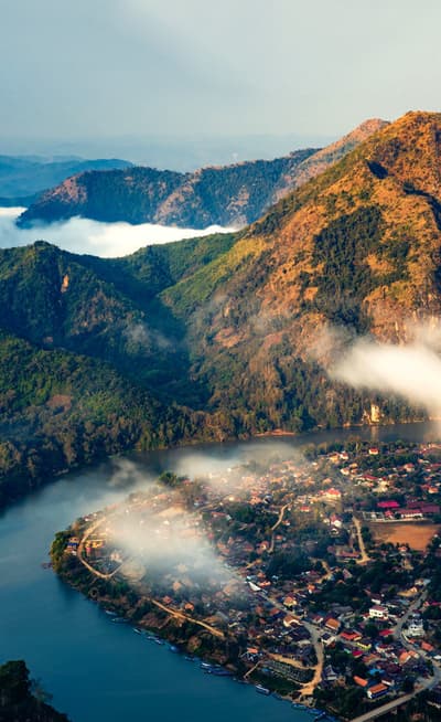 Nong Khiaw