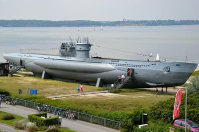 Laboe Marine Memorial et sous-marin U-995