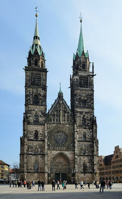 Lorenzkirche