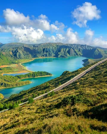 En liberté : São miguel : terrain de jeu grandeur nature