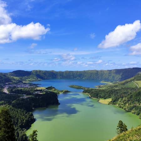 En liberté : des cratères aux lacs de São Miguel