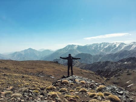 Rencontres au sommet, sur les chemins berbères