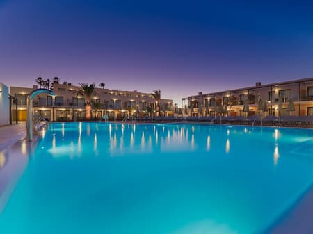 H10 Ocean Dreams  - Adult Only