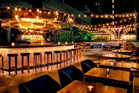 Moxy NYC Times Square 4*