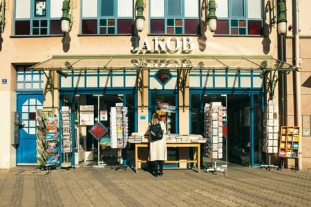 S'intégrer sur place